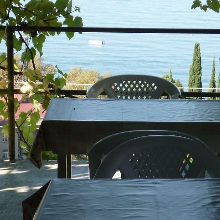 Guest House Gagra Esterno foto